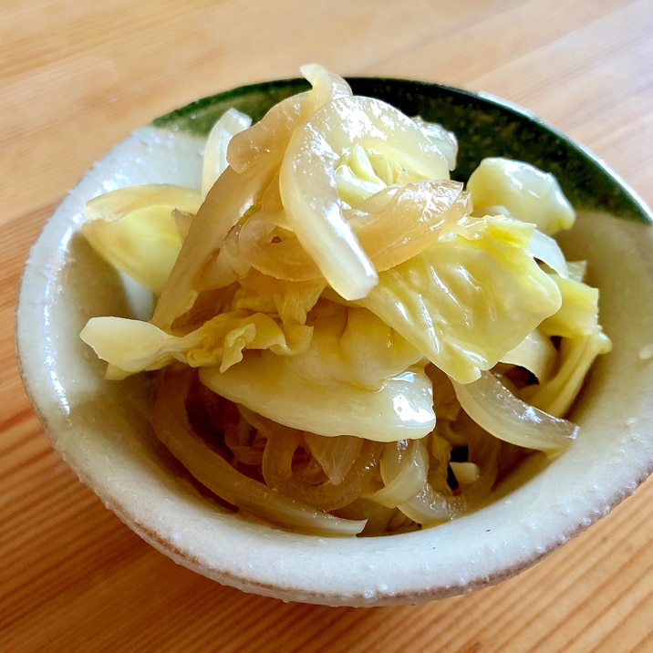 レンジで簡単&常備菜☆キャベツの麺つゆ和え